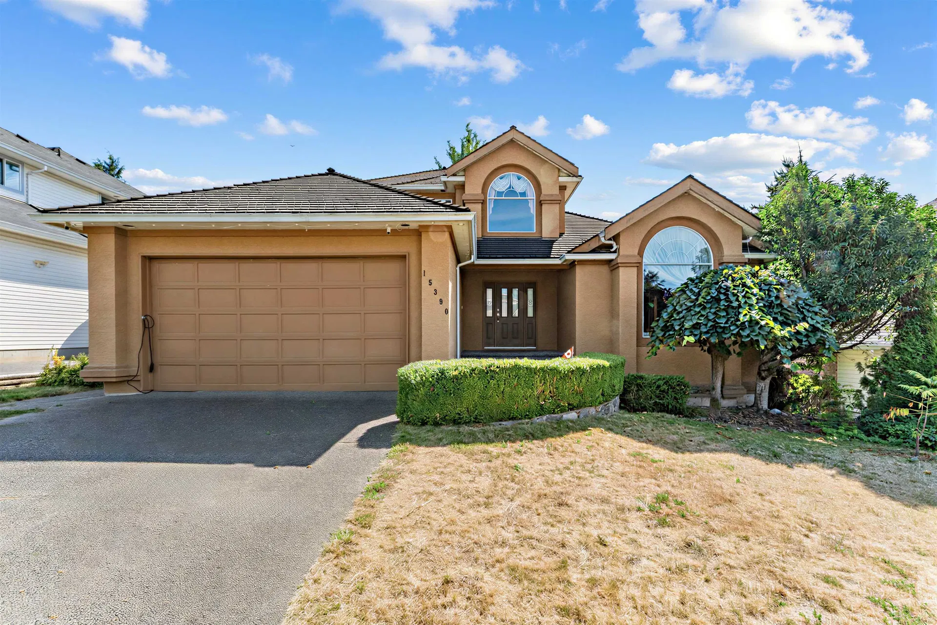 Photo 4 of 36 at 15390 80a Avenue