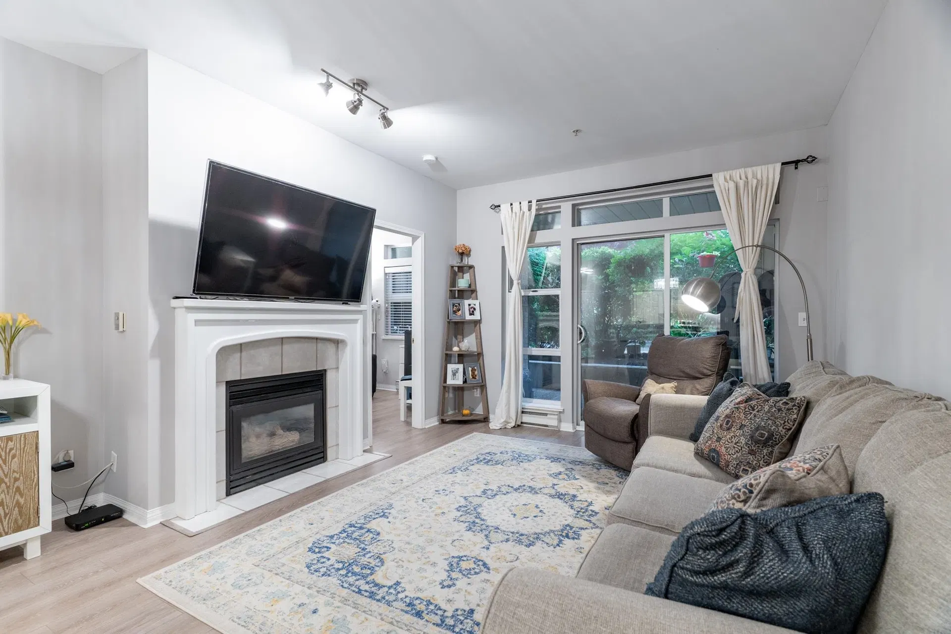 #109 – 301 Maude Road
