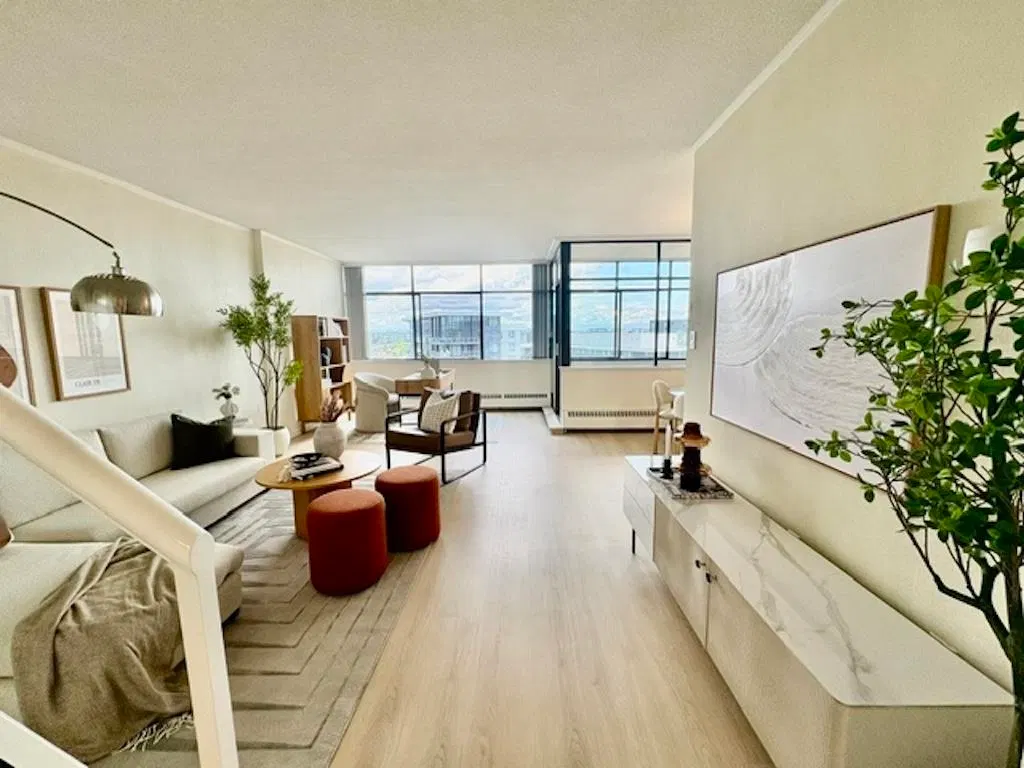 Photo 4 of 40 at #1603 – 6631 Minoru Boulevard