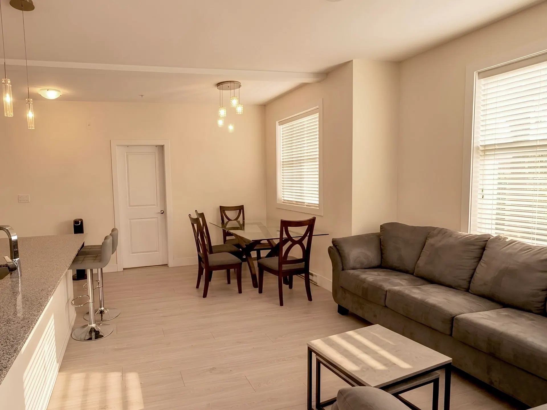 Photo 3 of 13 at #122 – 15956 86a Avenue