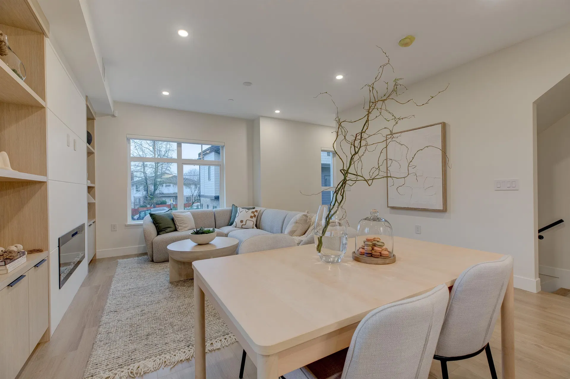 Photo 3 of 37 at #8 – 339 Keary Street