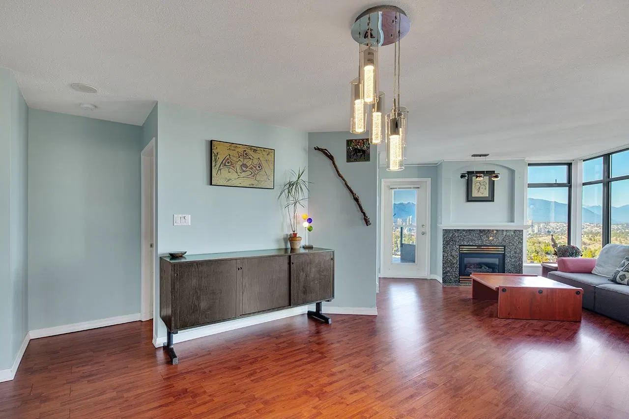 Photo 5 of 37 at #1302 – 4505 Hazel Street