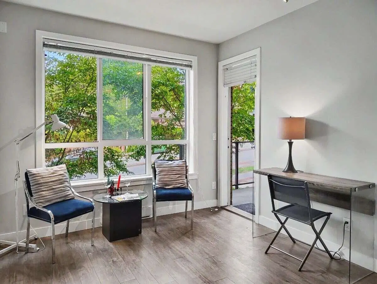 Photo 4 of 35 at #205 – 15388 105 Avenue