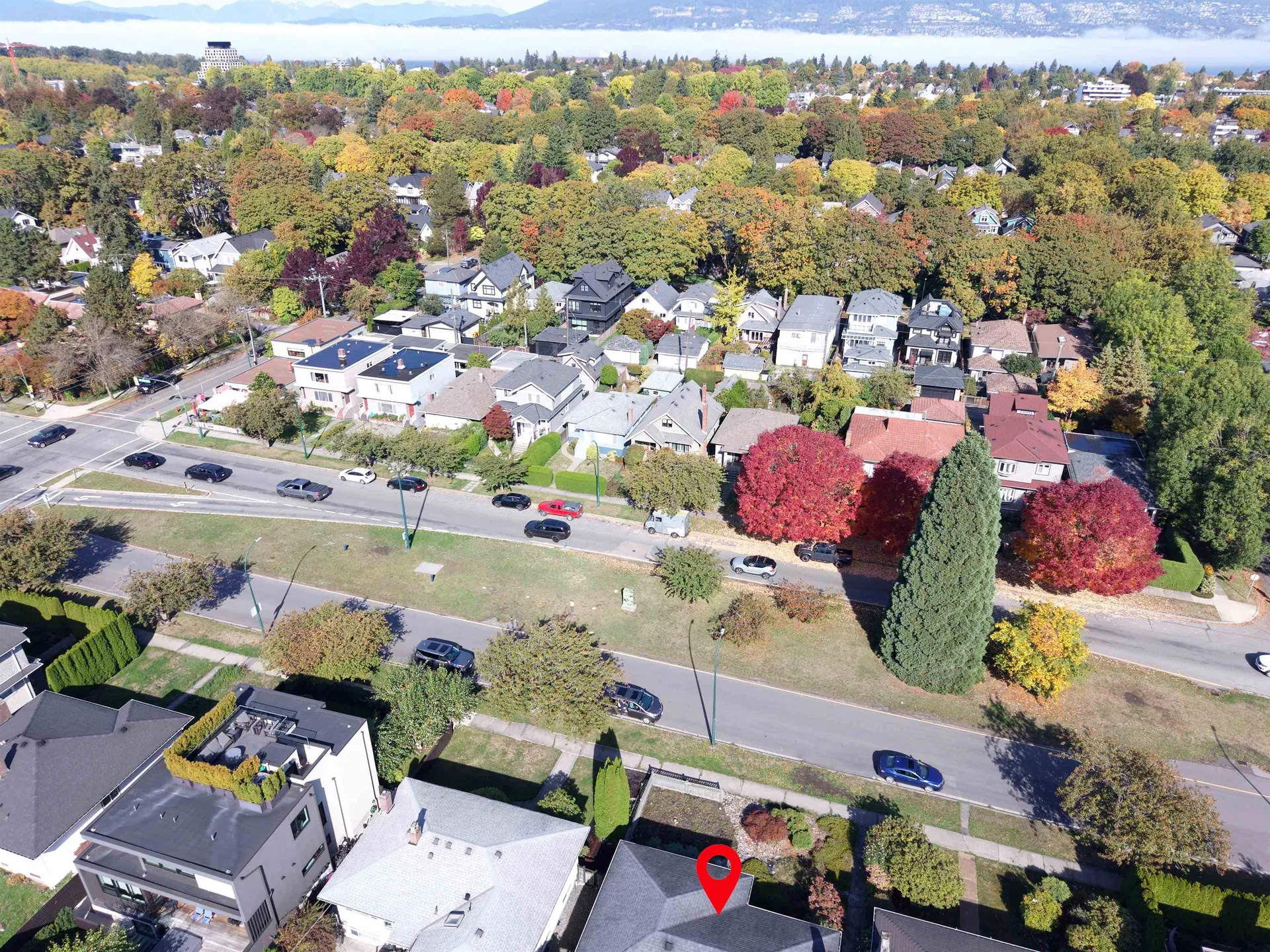 Photo 5 of 26 at 3232 W 16th Avenue