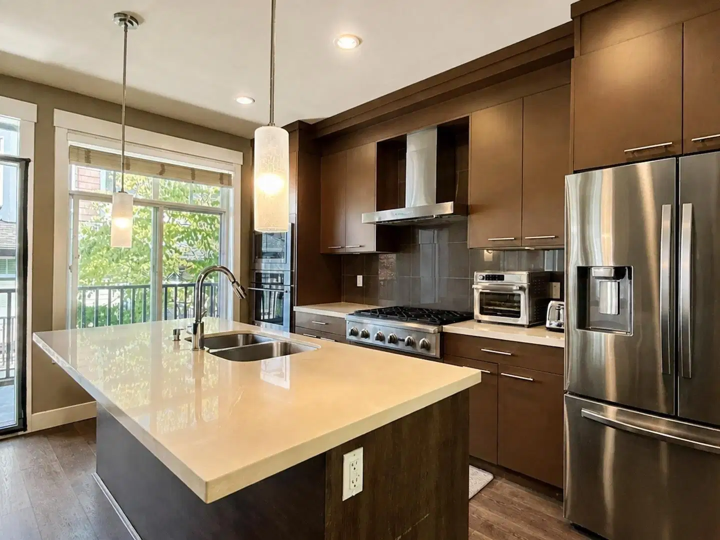 #10 – 15977 26 Avenue
