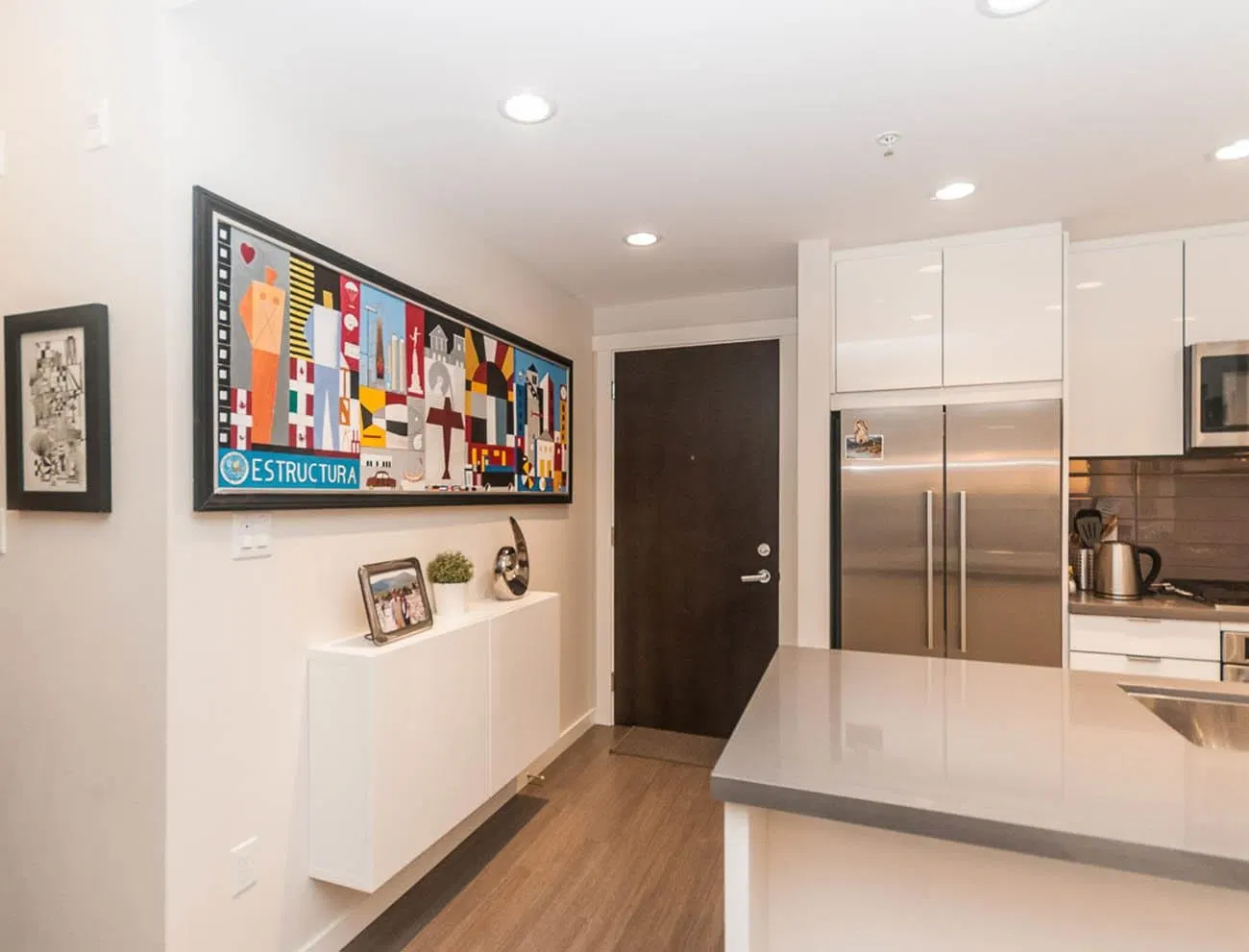 Photo 2 of 39 at #405 – 255 W 1st Street