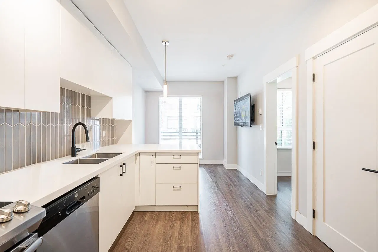 Photo 4 of 28 at A114 – 20838 78b Avenue