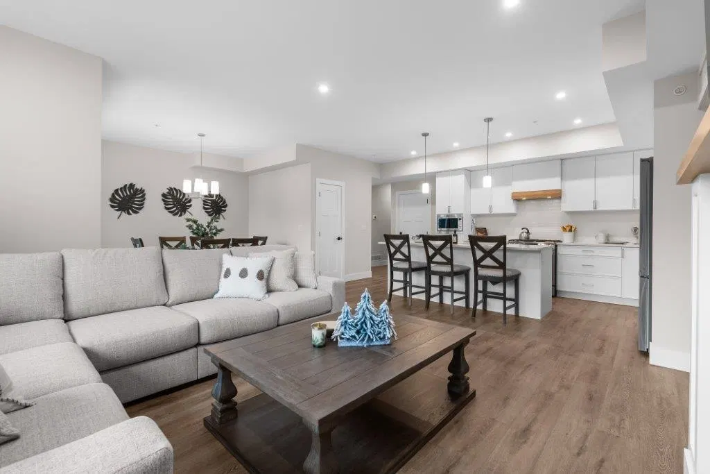 Photo 1 of 19 at #5 – 35247 Straiton Road