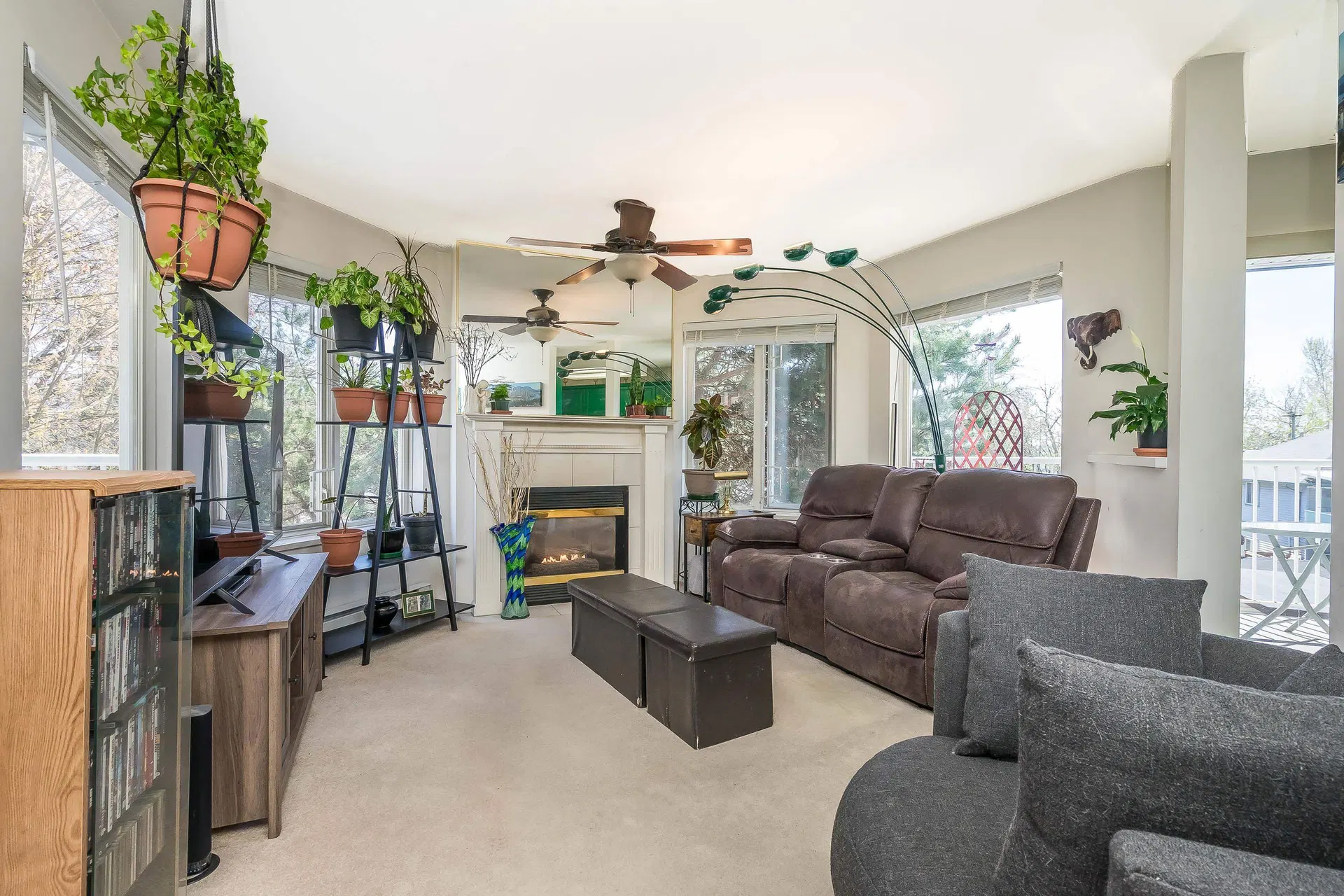 Photo 1 of 34 at #203 – 33669 2 Avenue