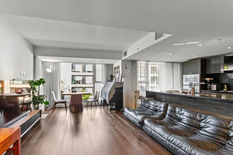Photo 2 of 11 at #603 – 1571 W 57th Avenue