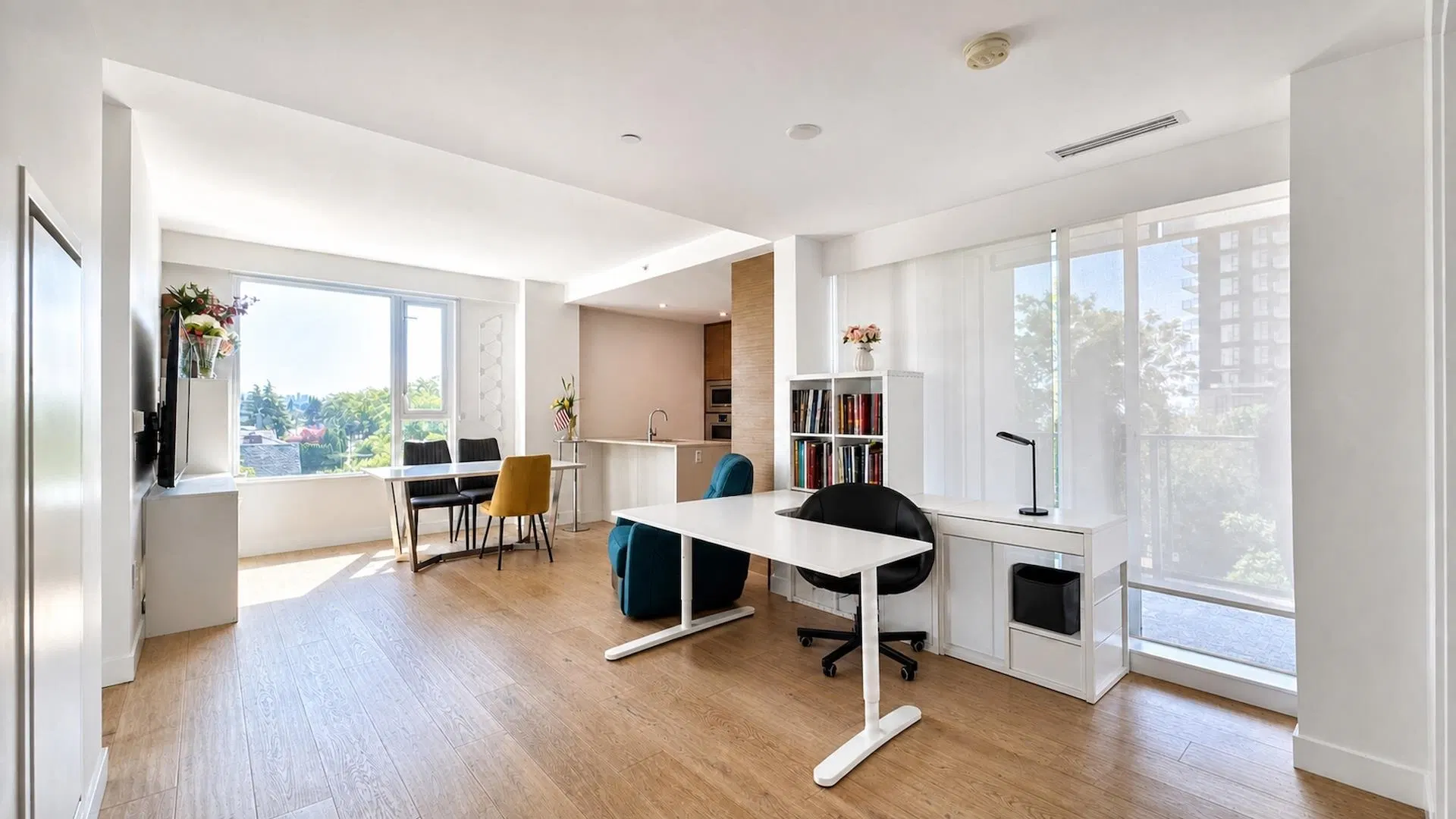 Photo 5 of 26 at #310 – 5693 Elizabeth Street
