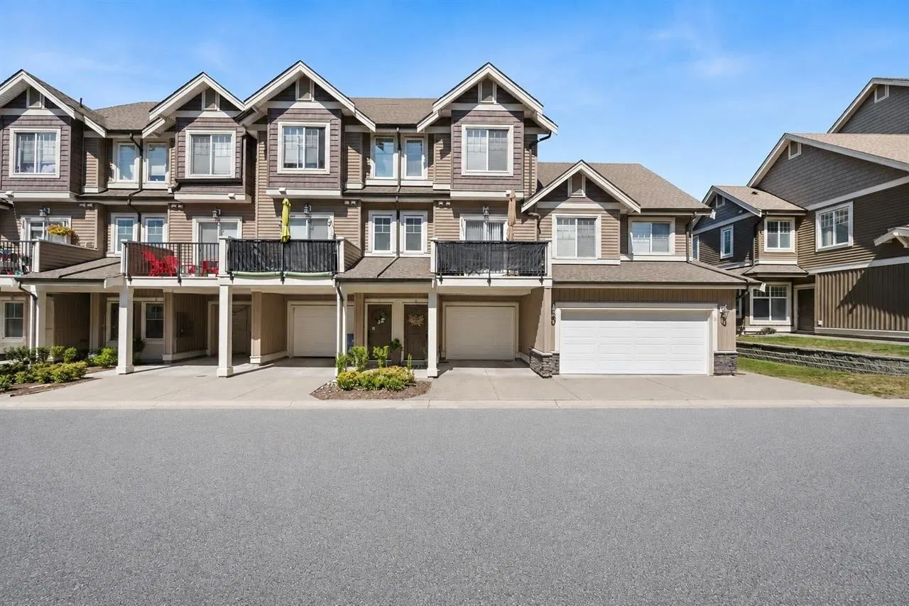 Photo 1 of 39 at #6 – 32792 Lightbody Court
