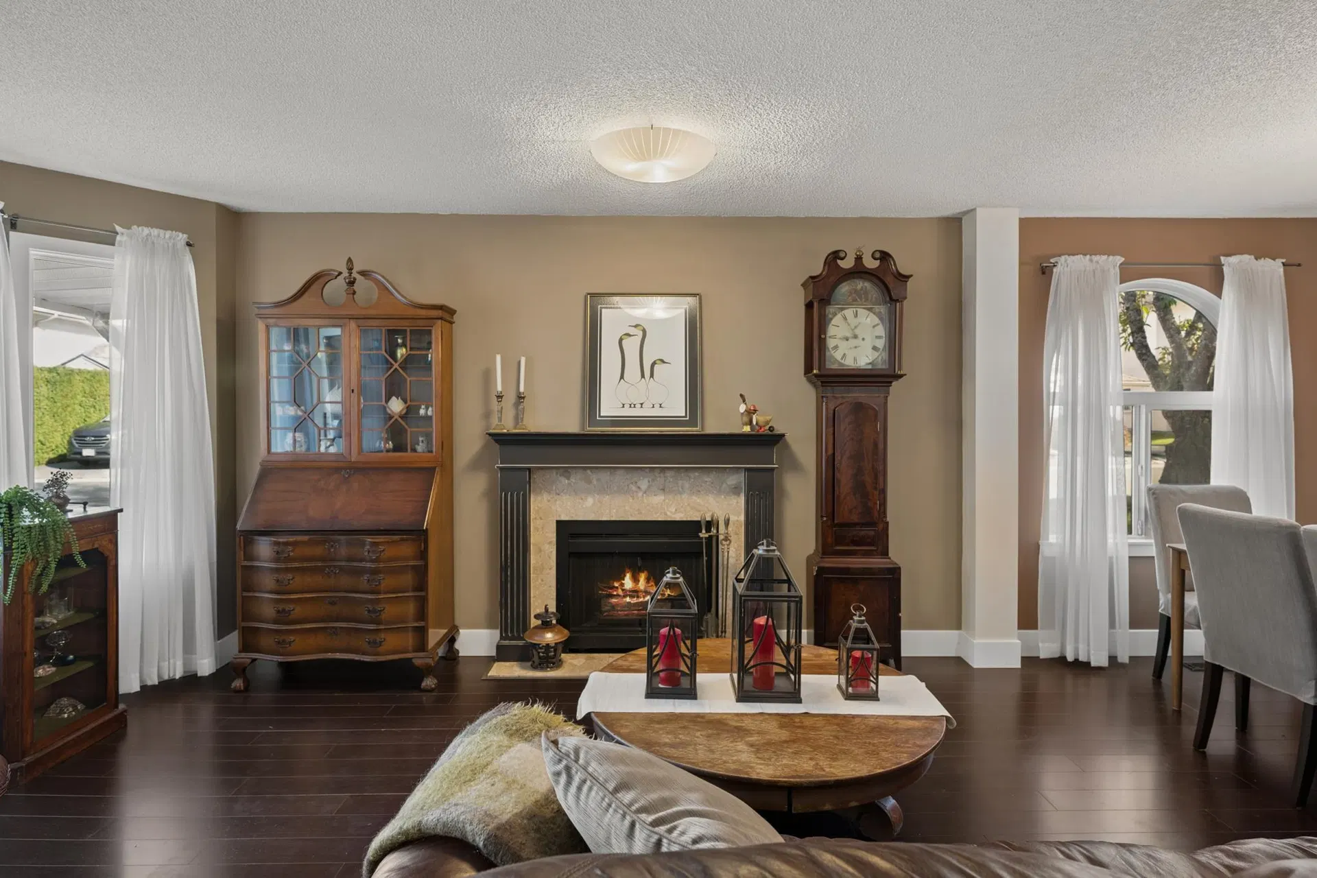 Photo 5 of 40 at #21 – 9045 Walnut Grove Drive