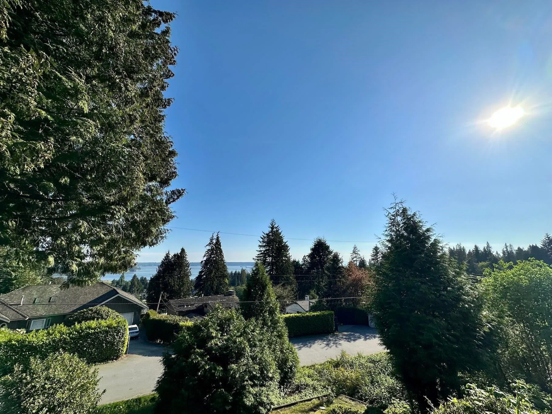 1215 Nepal Crescent