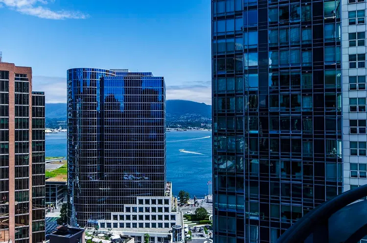 Photo 5 of 27 at #1801 – 838 W Hastings Street