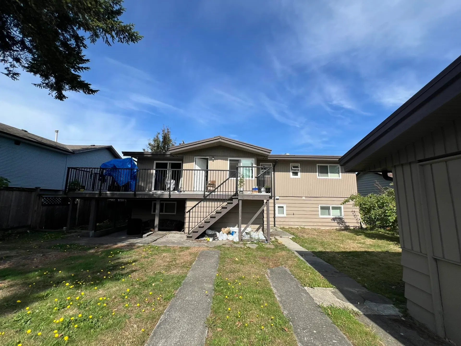 Photo 5 of 17 at 14678 106a Avenue