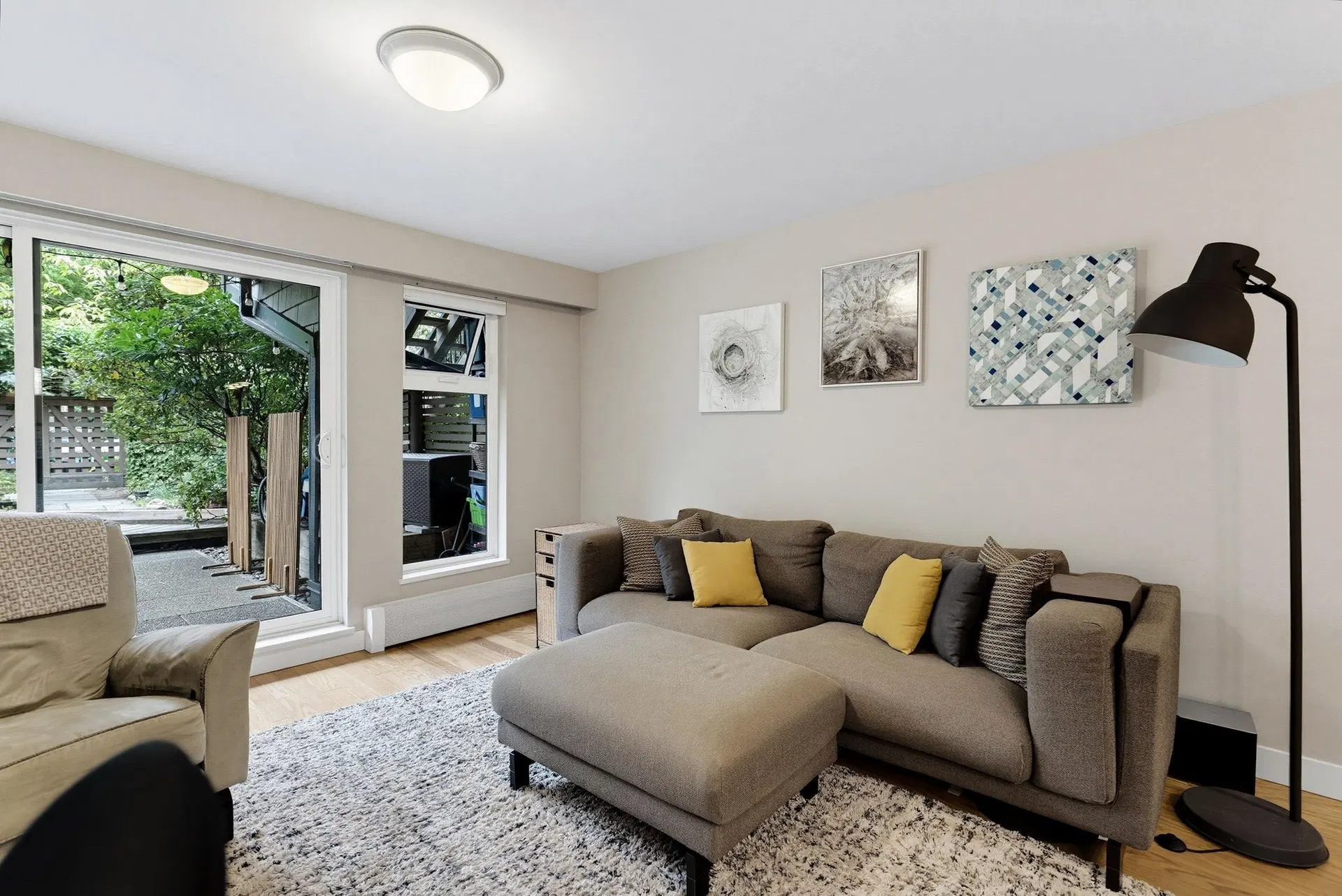 Photo 5 of 35 at #204 – 7377 Salisbury Avenue