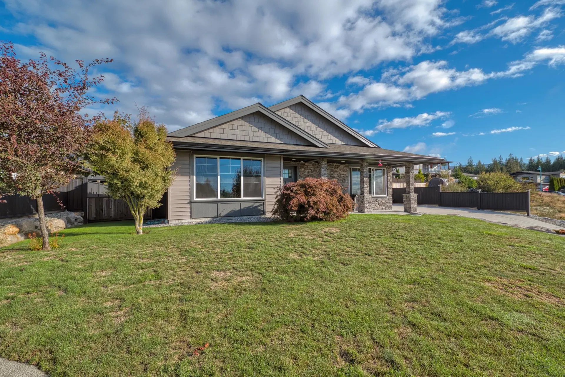 Photo 1 of 28 at 6252 Oracle Road