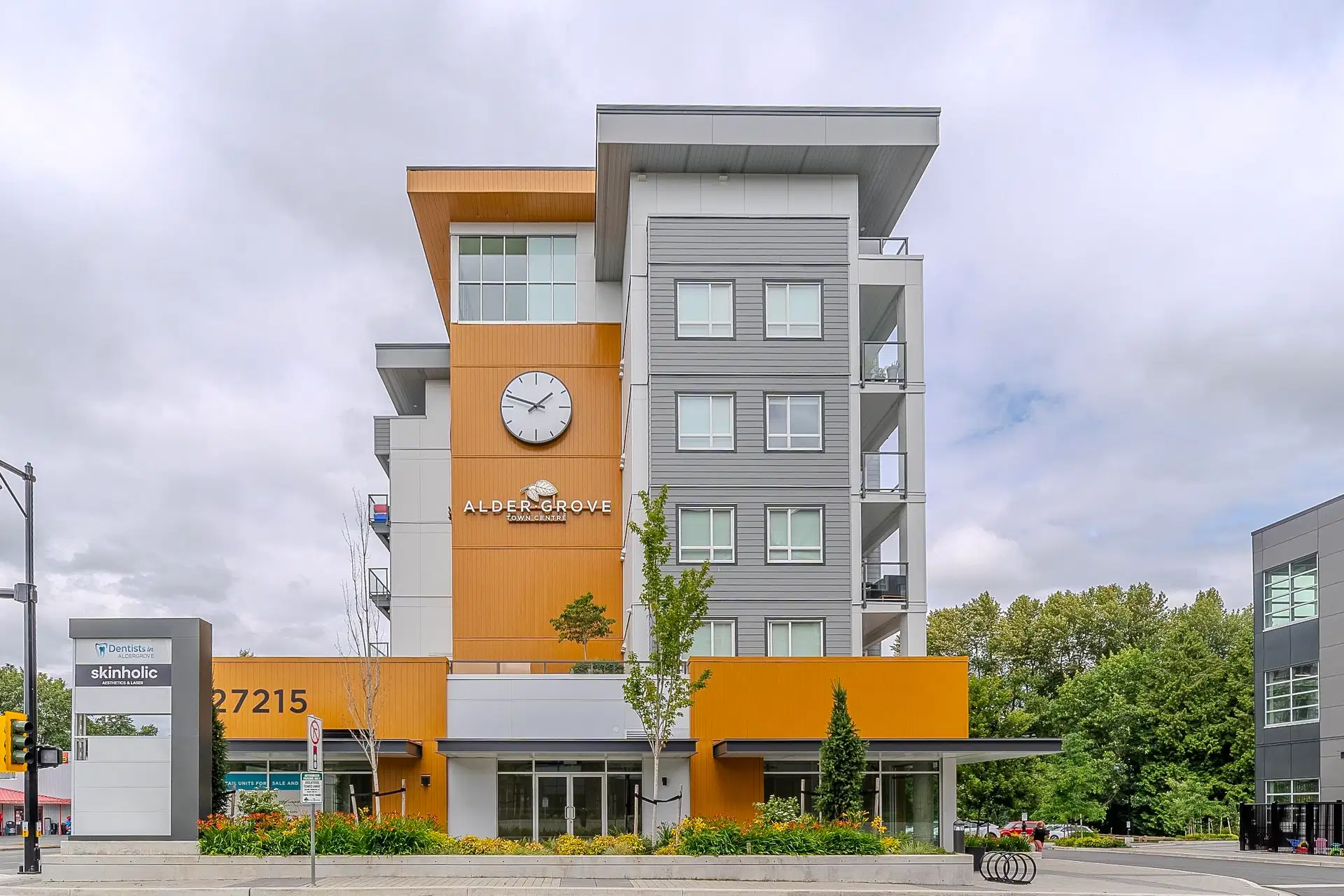 #607 – 27215 Aldergrove Town Centre Drive