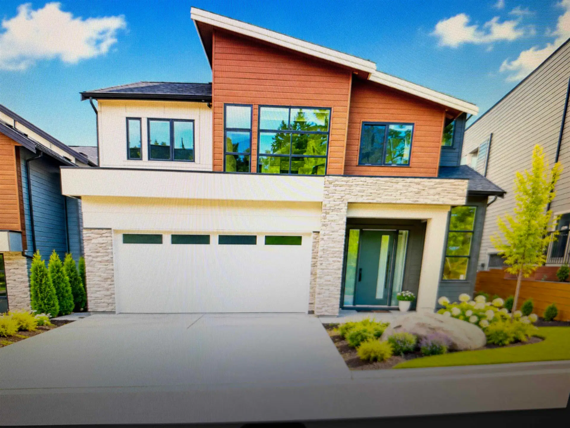 #23 – 5248 Goldspring Place