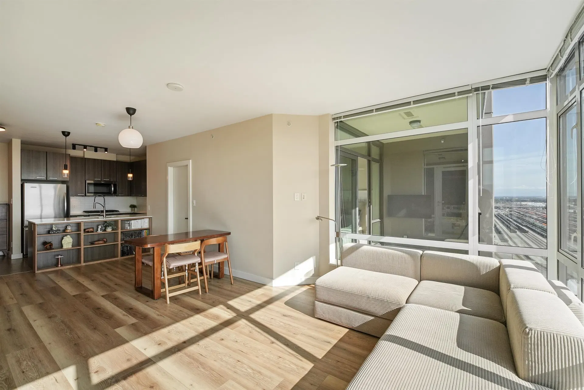 Photo 3 of 35 at #2401 – 2789 Shaughnessy Street