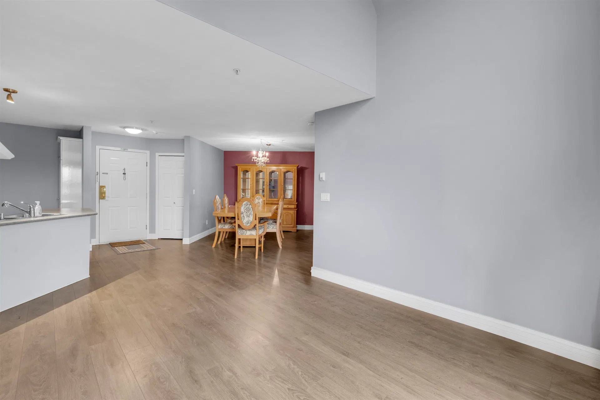 Photo 5 of 40 at #402 – 12125 75a Avenue