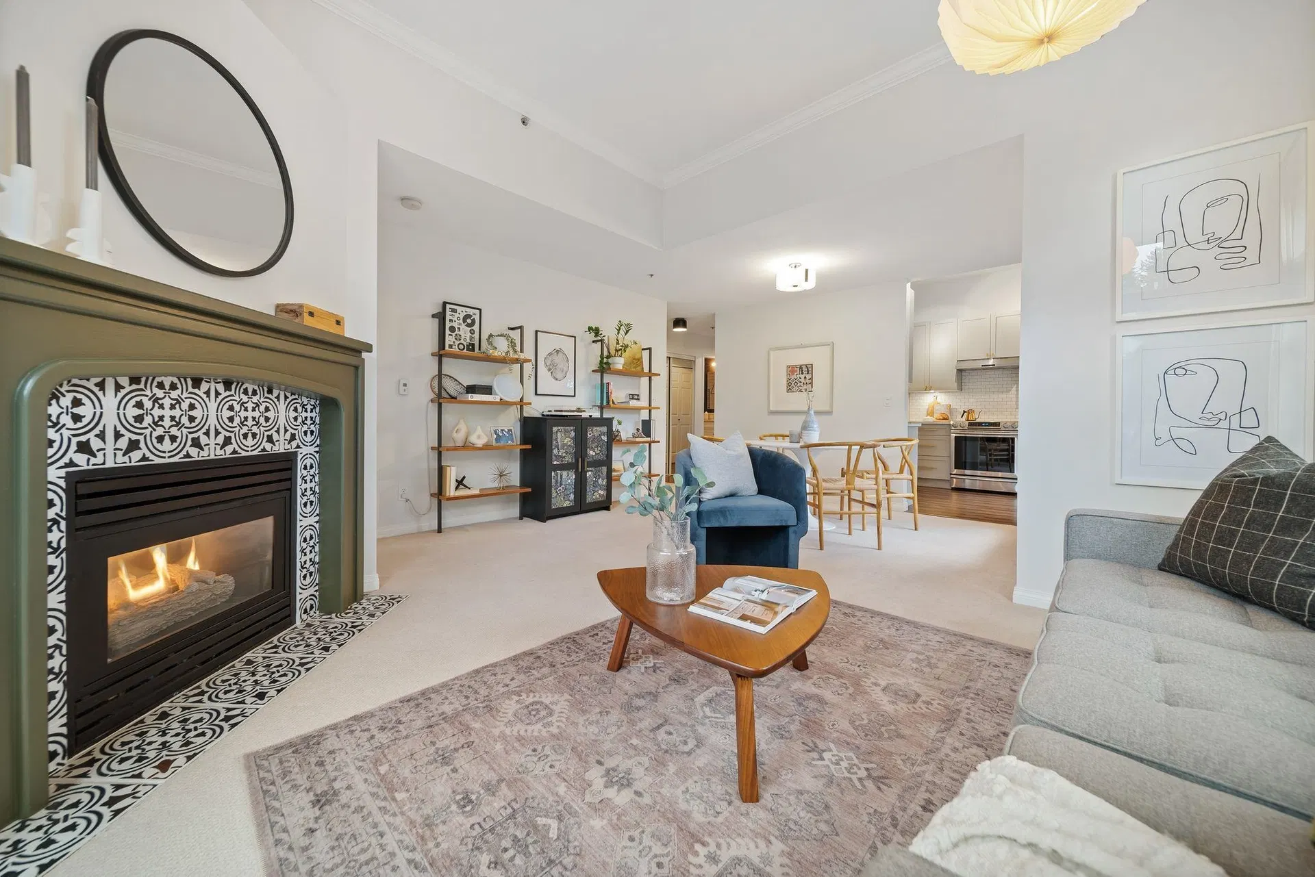 Photo 4 of 40 at #409 – 301 Maude Road