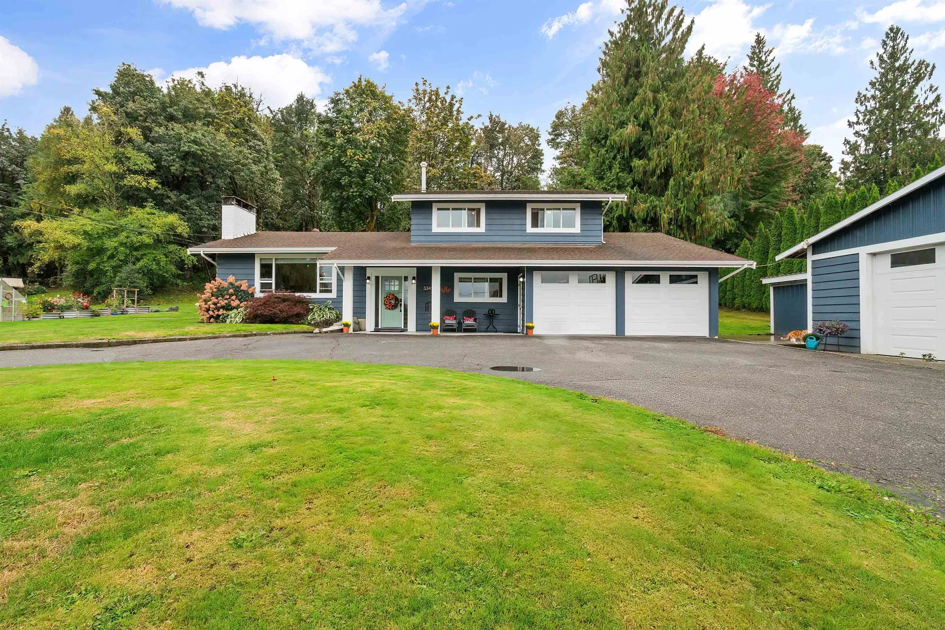 Photo 1 of 40 at 33456 Clayburn Road