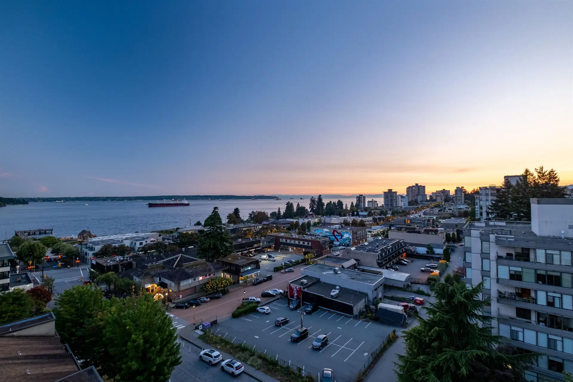 #902 – 1390 Duchess Avenue