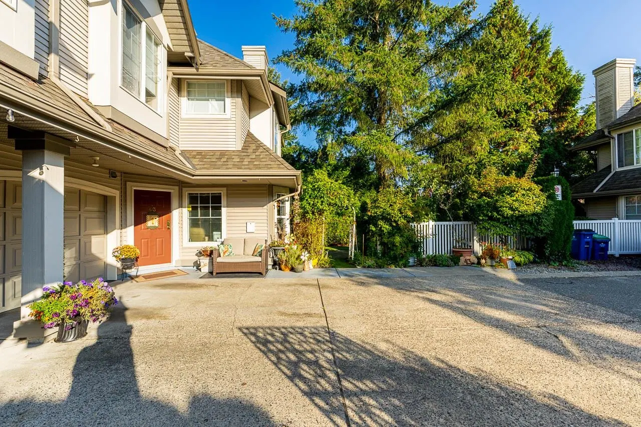 Photo 4 of 32 at #43 – 23085 118 Avenue