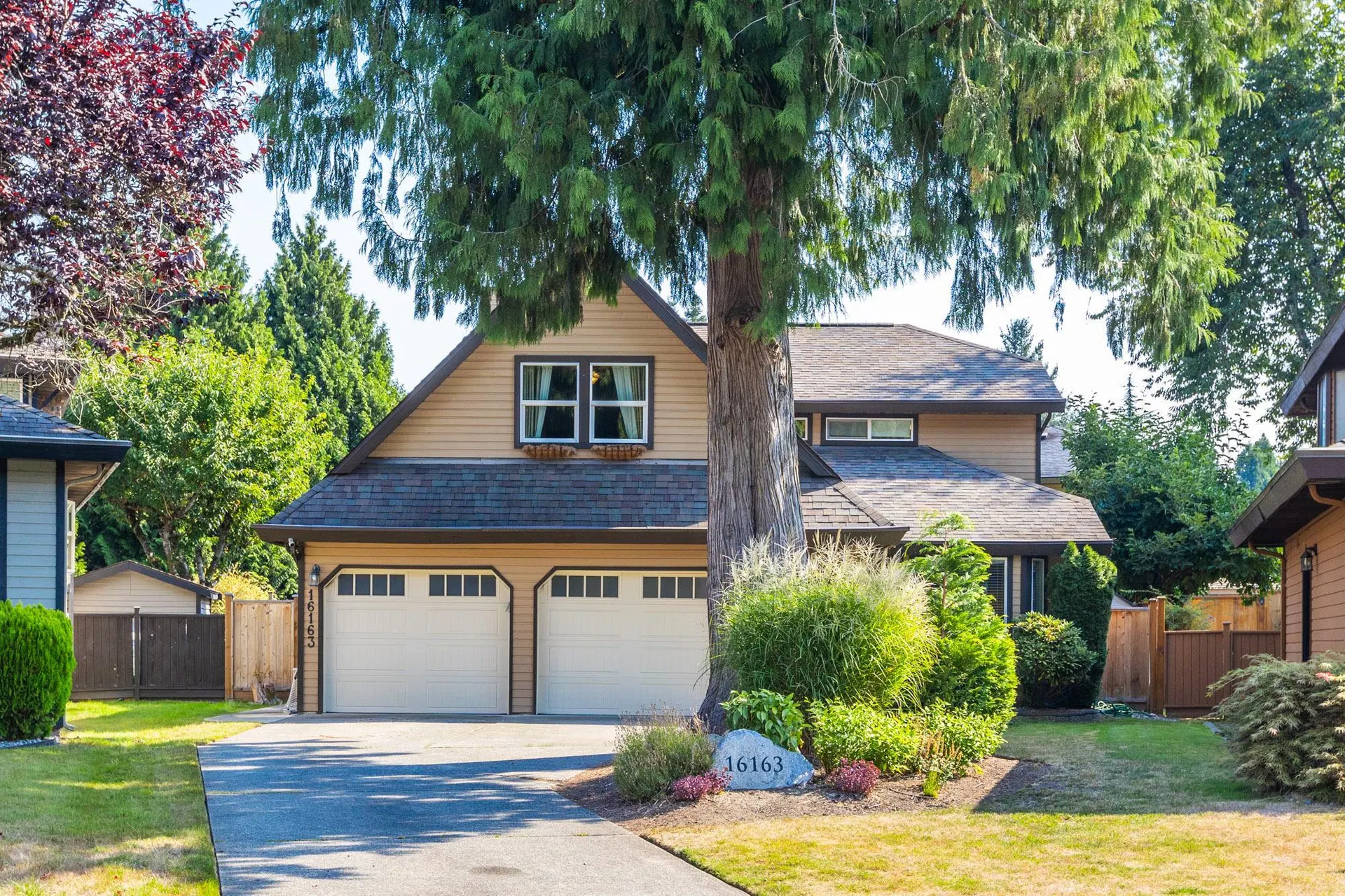 Photo 3 of 40 at 16163 Brookside Grove