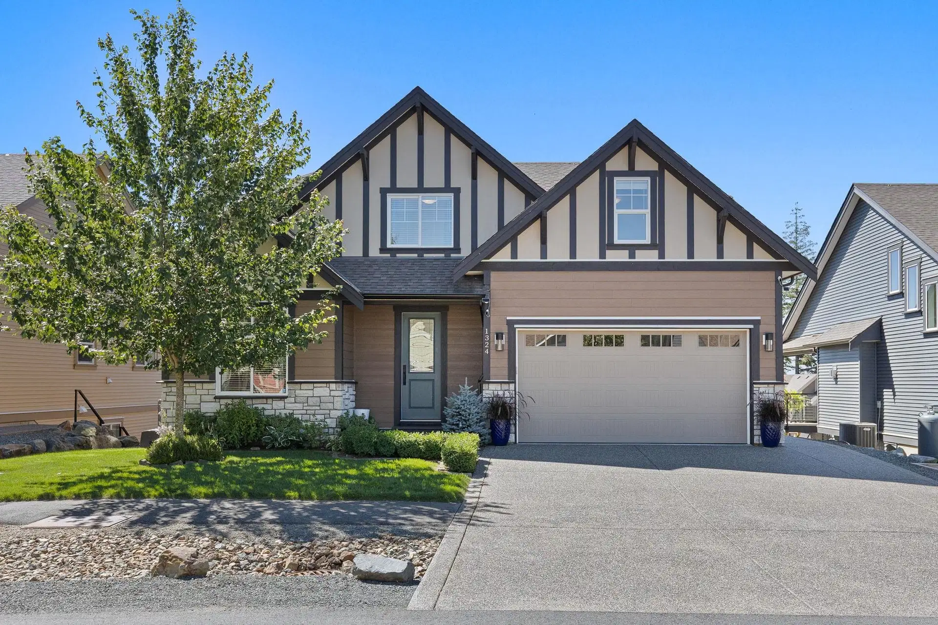1324 Stromdahl Place