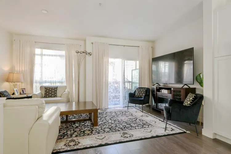 Photo 4 of 32 at #136 – 11305 240 Street