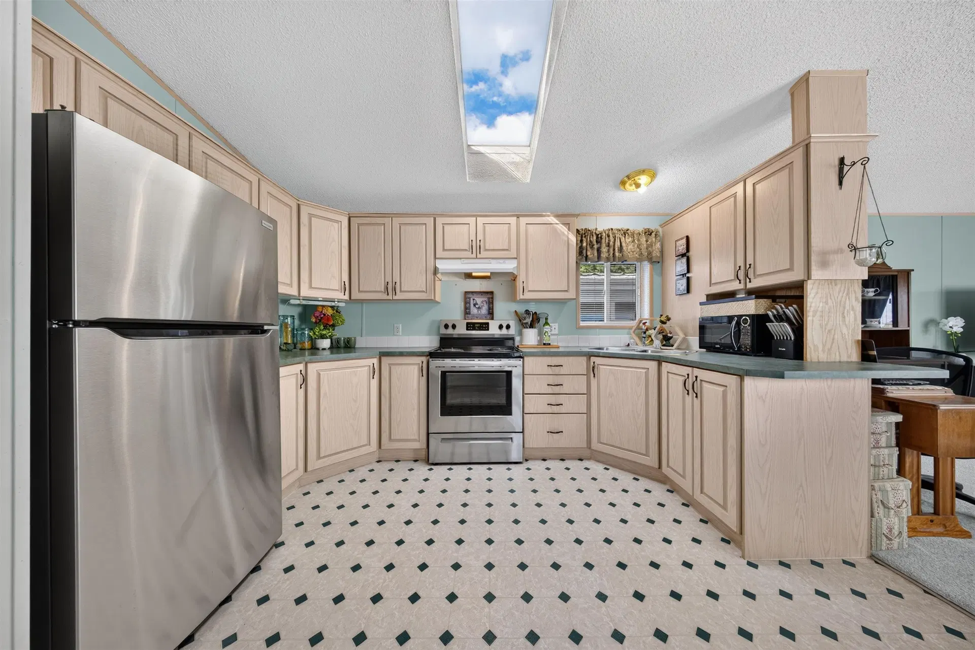 Photo 3 of 39 at #15 – 44565 Monte Vista Drive