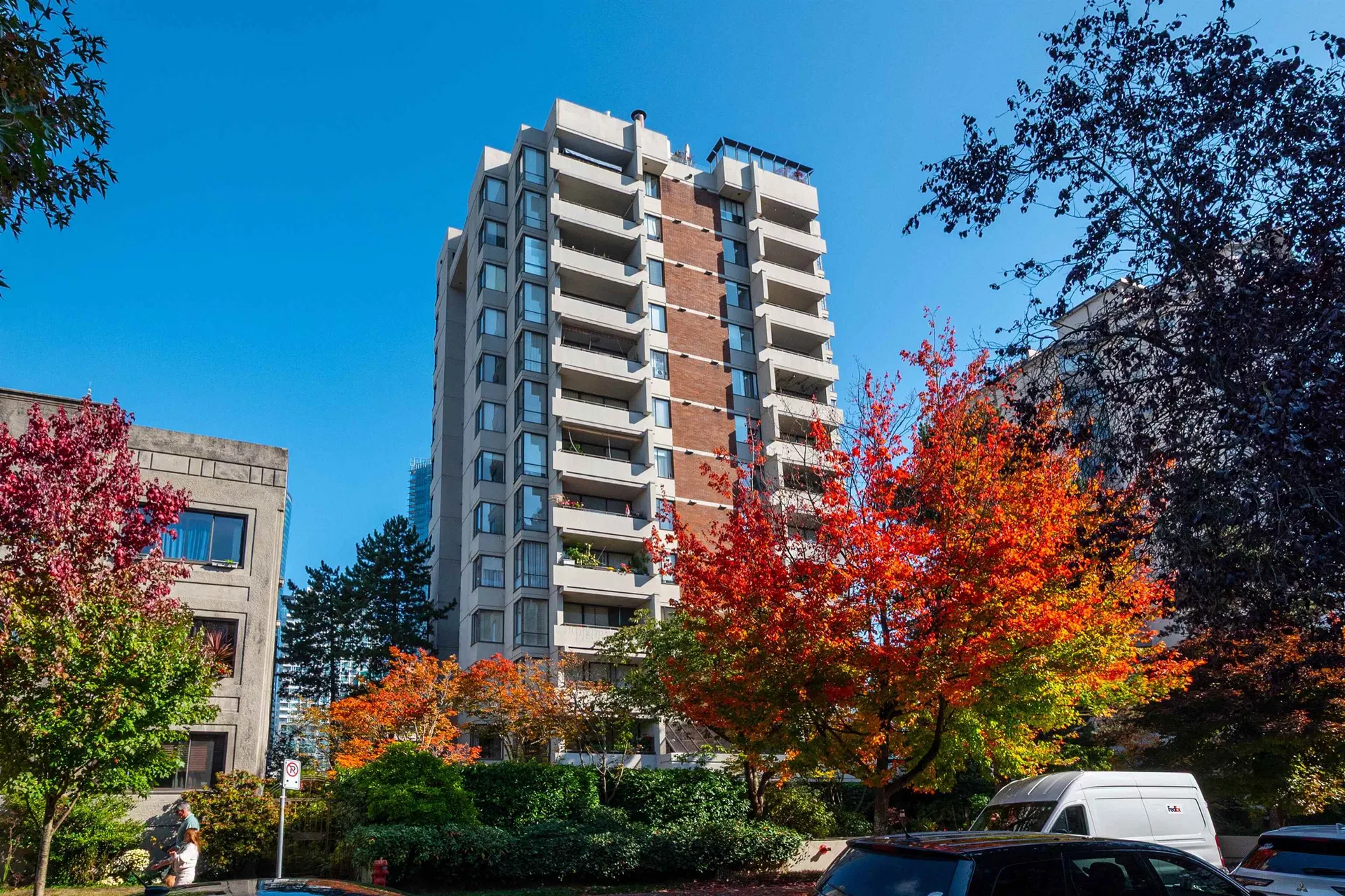 Photo 2 of 30 at #201 – 1127 Barclay Street