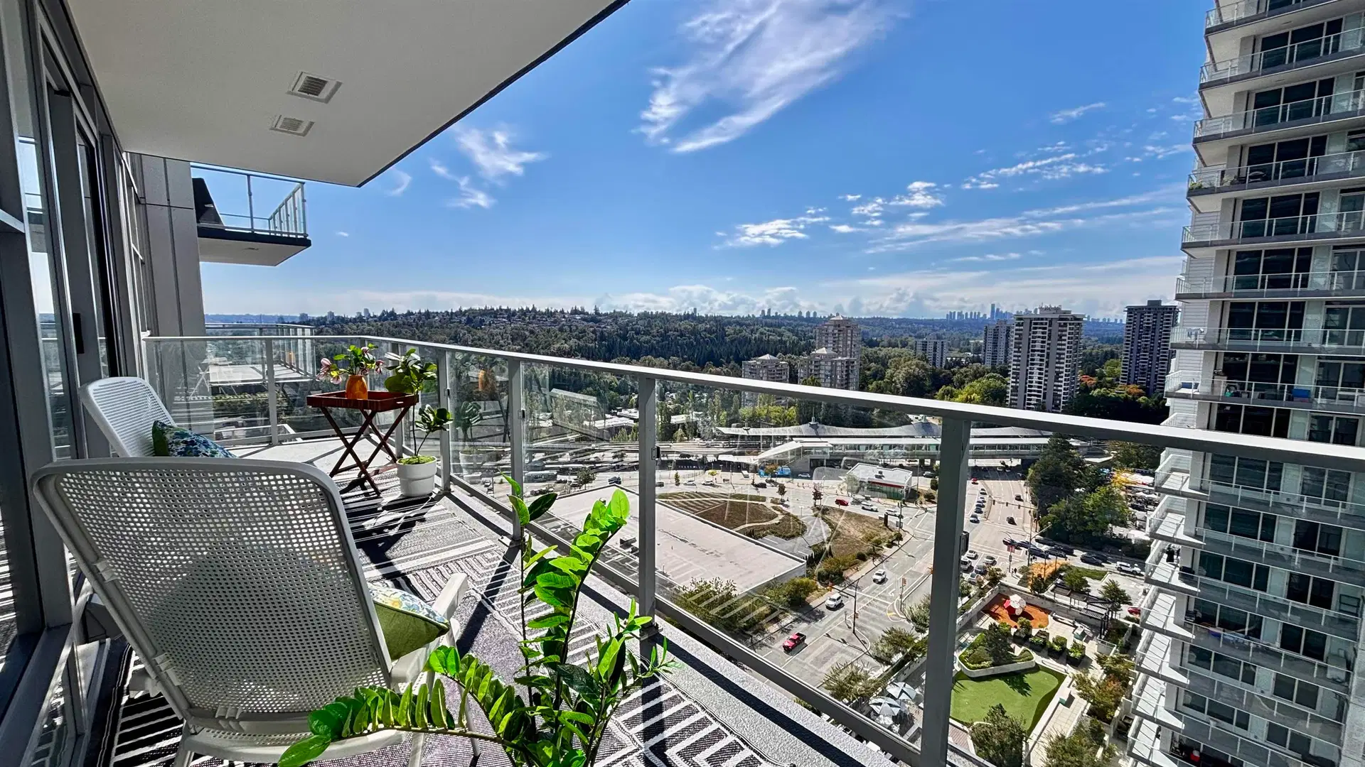 #1301 – 3888 Evergreen Place