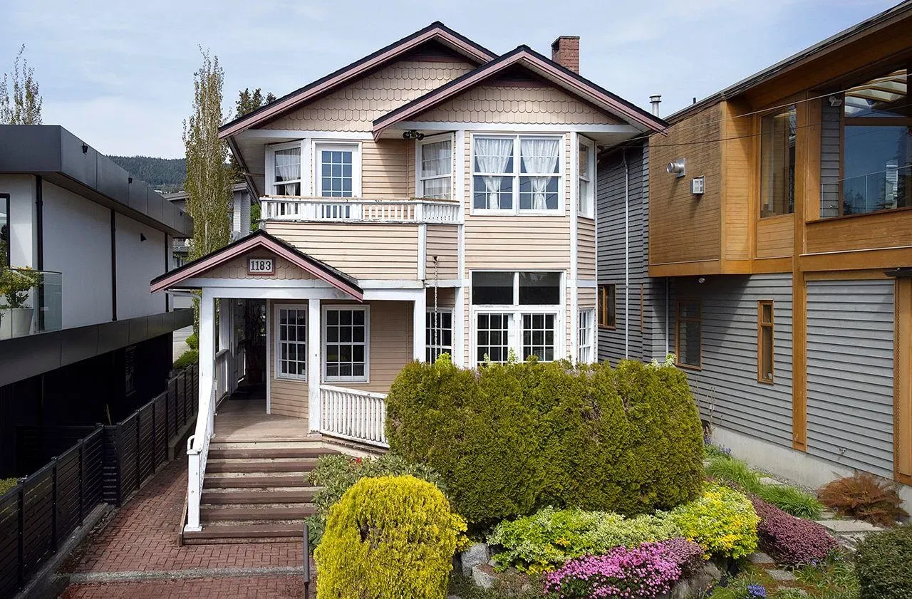 Photo 1 of 40 at 1183 Duchess Avenue