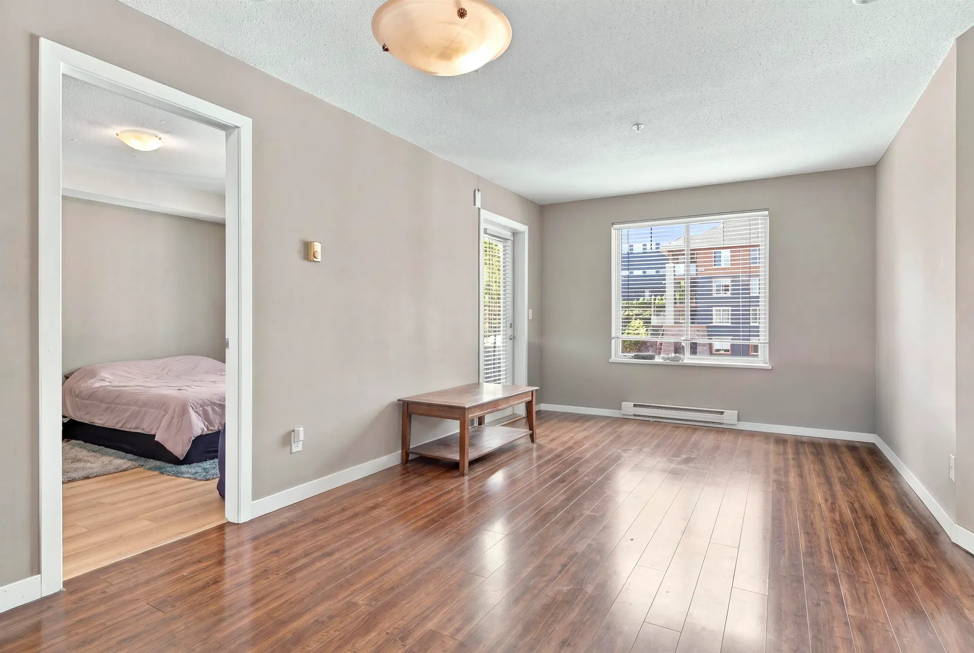 Photo 2 of 12 at #3318 – 240 Sherbrooke Street