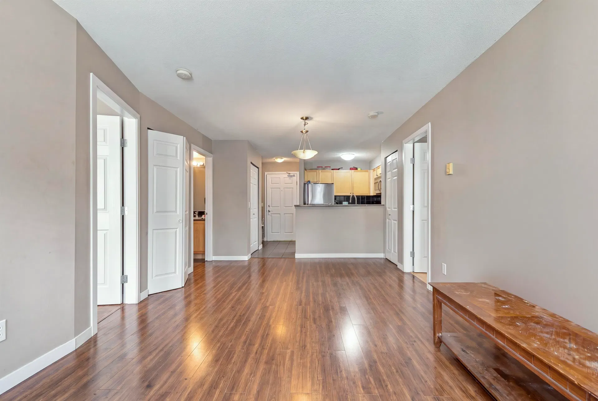 Photo 3 of 12 at #3318 – 240 Sherbrooke Street