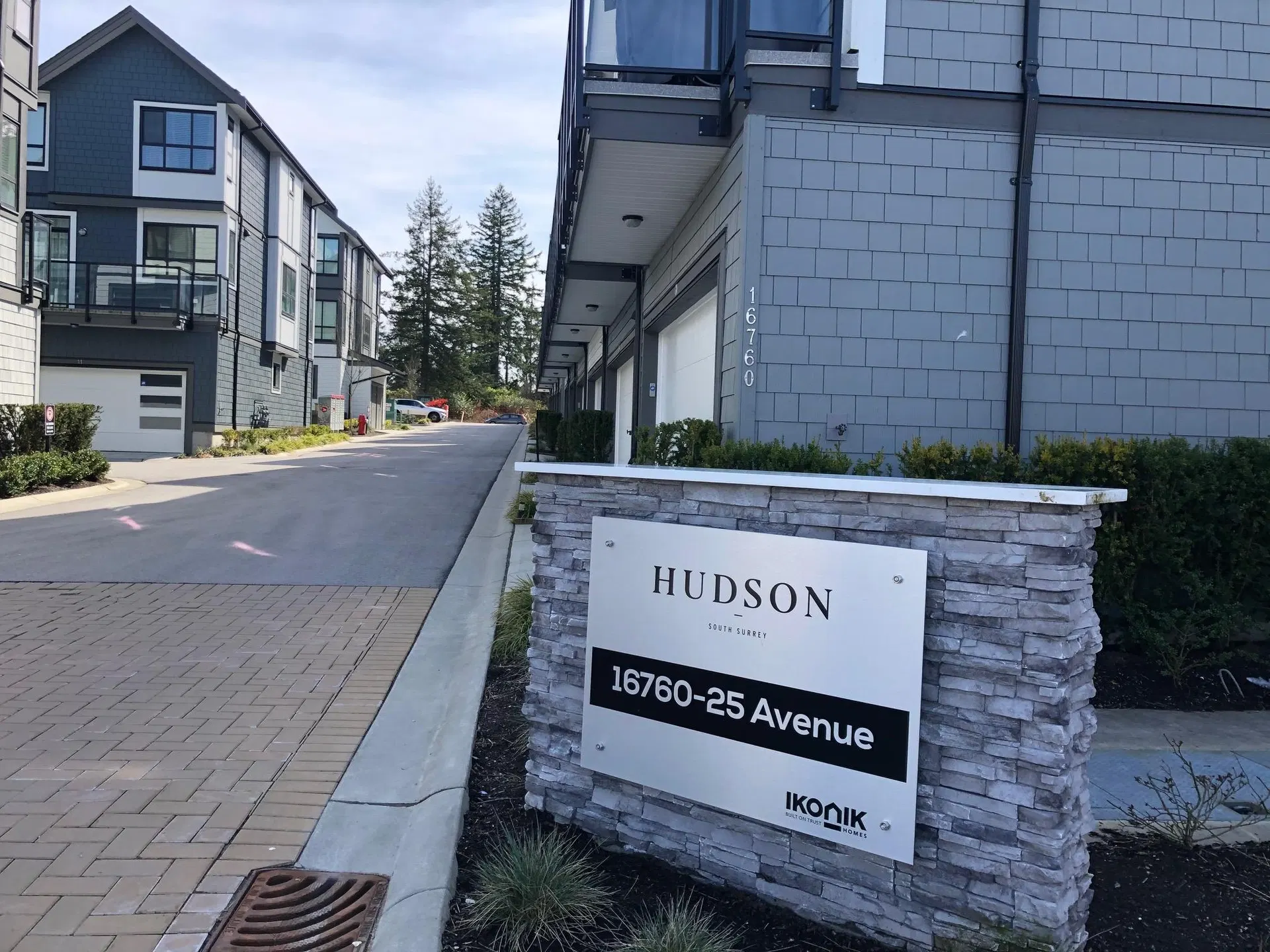 Photo 1 of 39 at #13 – 16760 25 Avenue