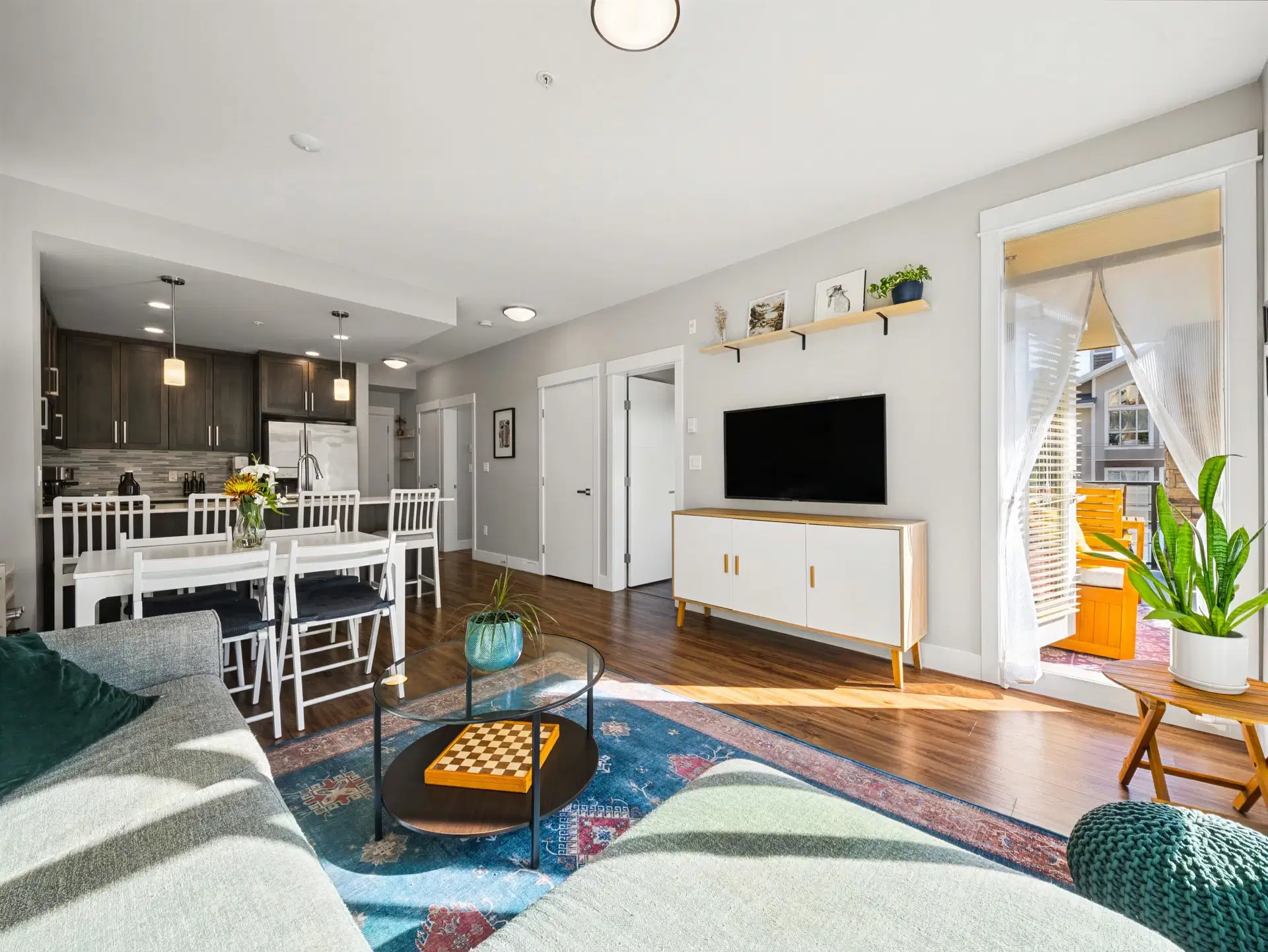 #301 – 2465 Wilson Avenue