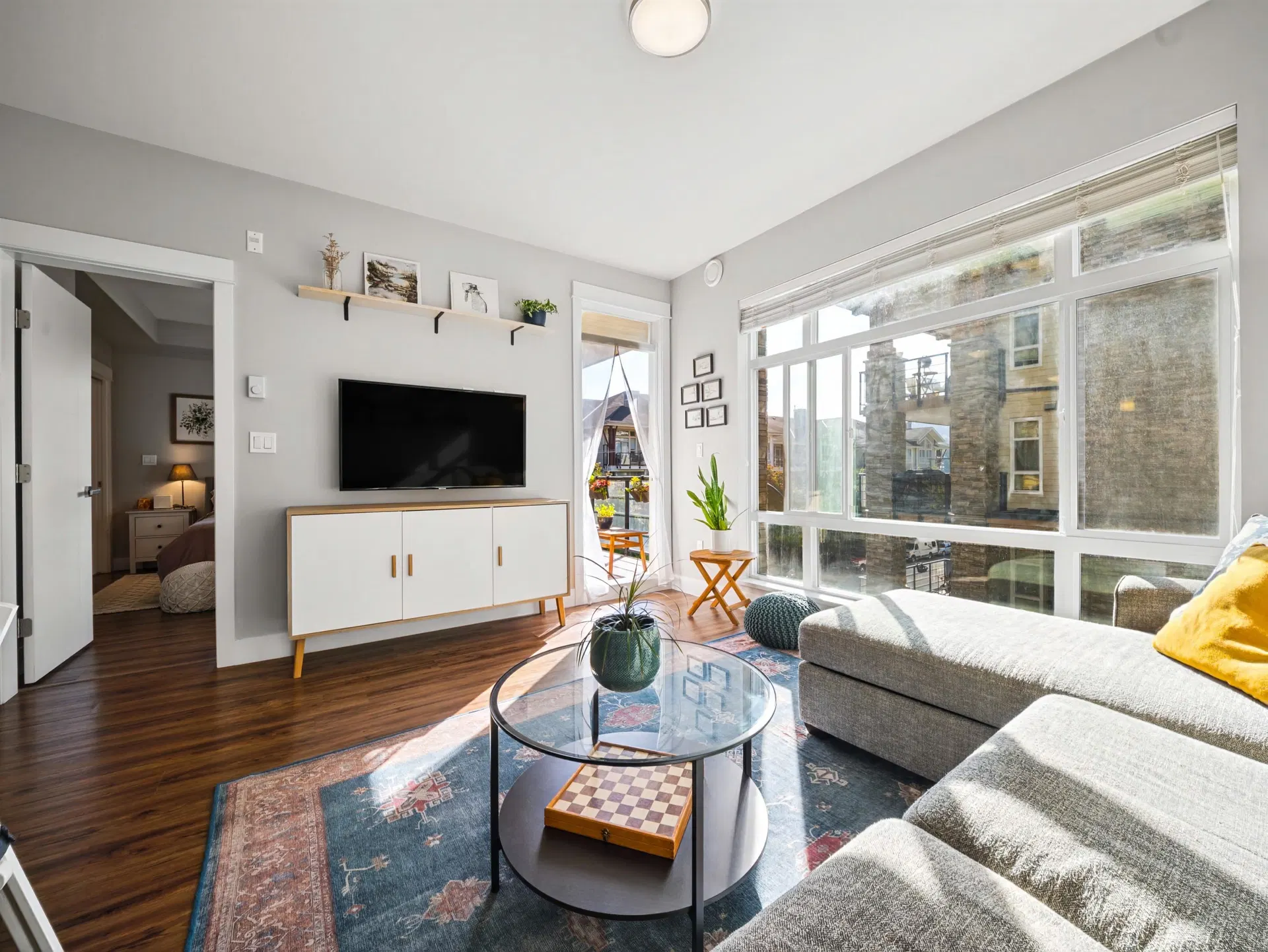 Photo 3 of 36 at #301 – 2465 Wilson Avenue