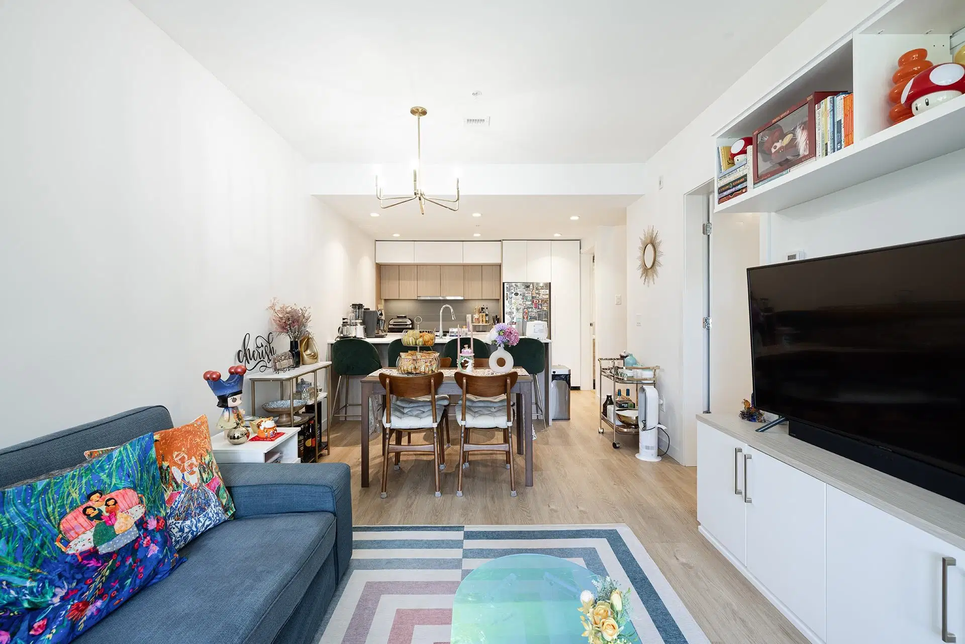 #208 – 9888 University Crescent