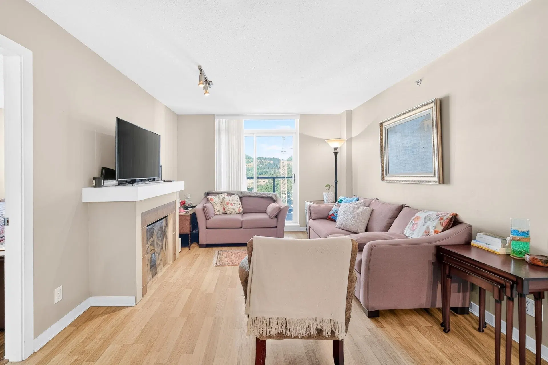 Photo 4 of 22 at #2301 – 1178 Heffley Crescent