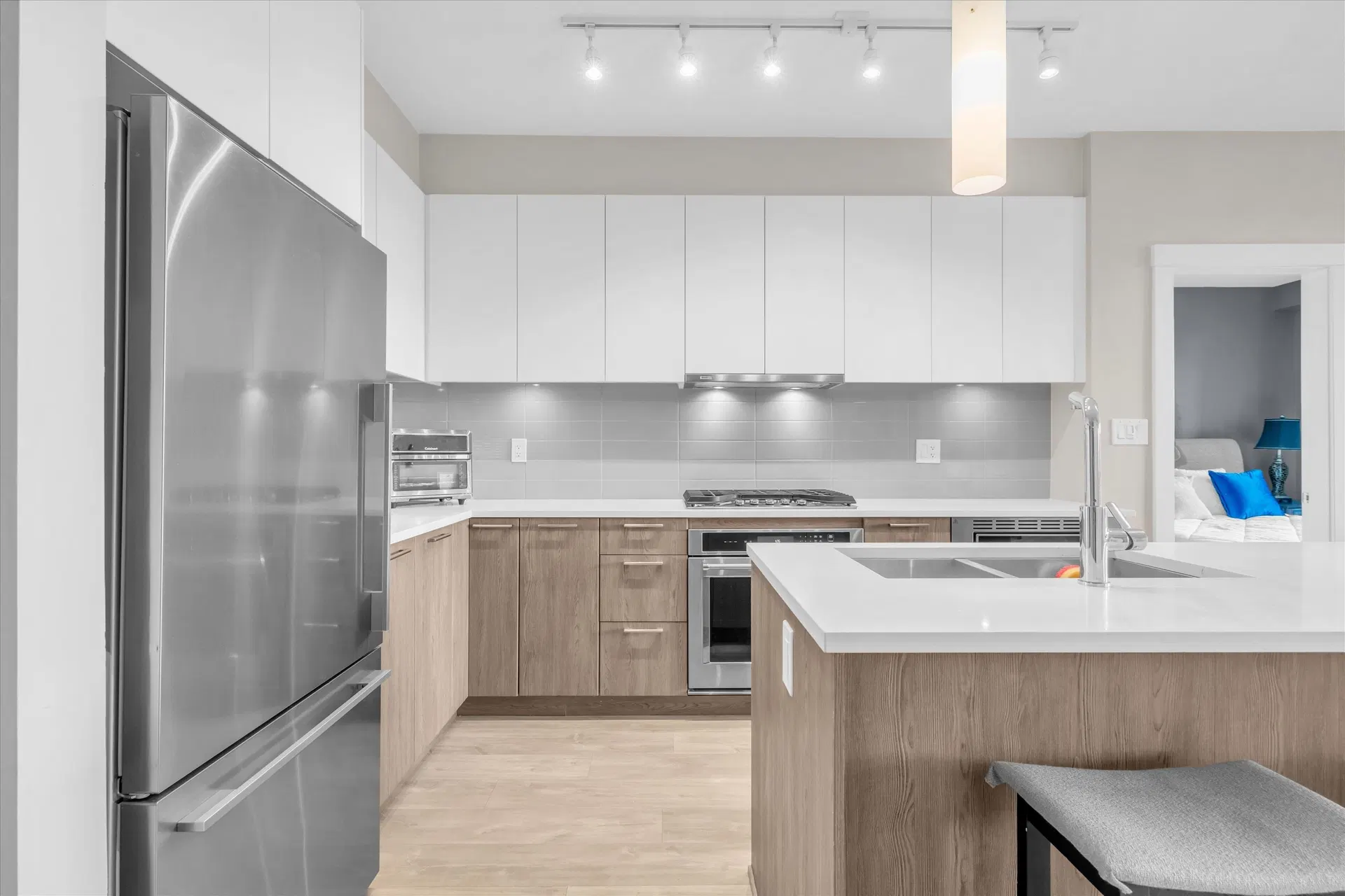 Photo 2 of 36 at #303 – 625 E 3rd Street