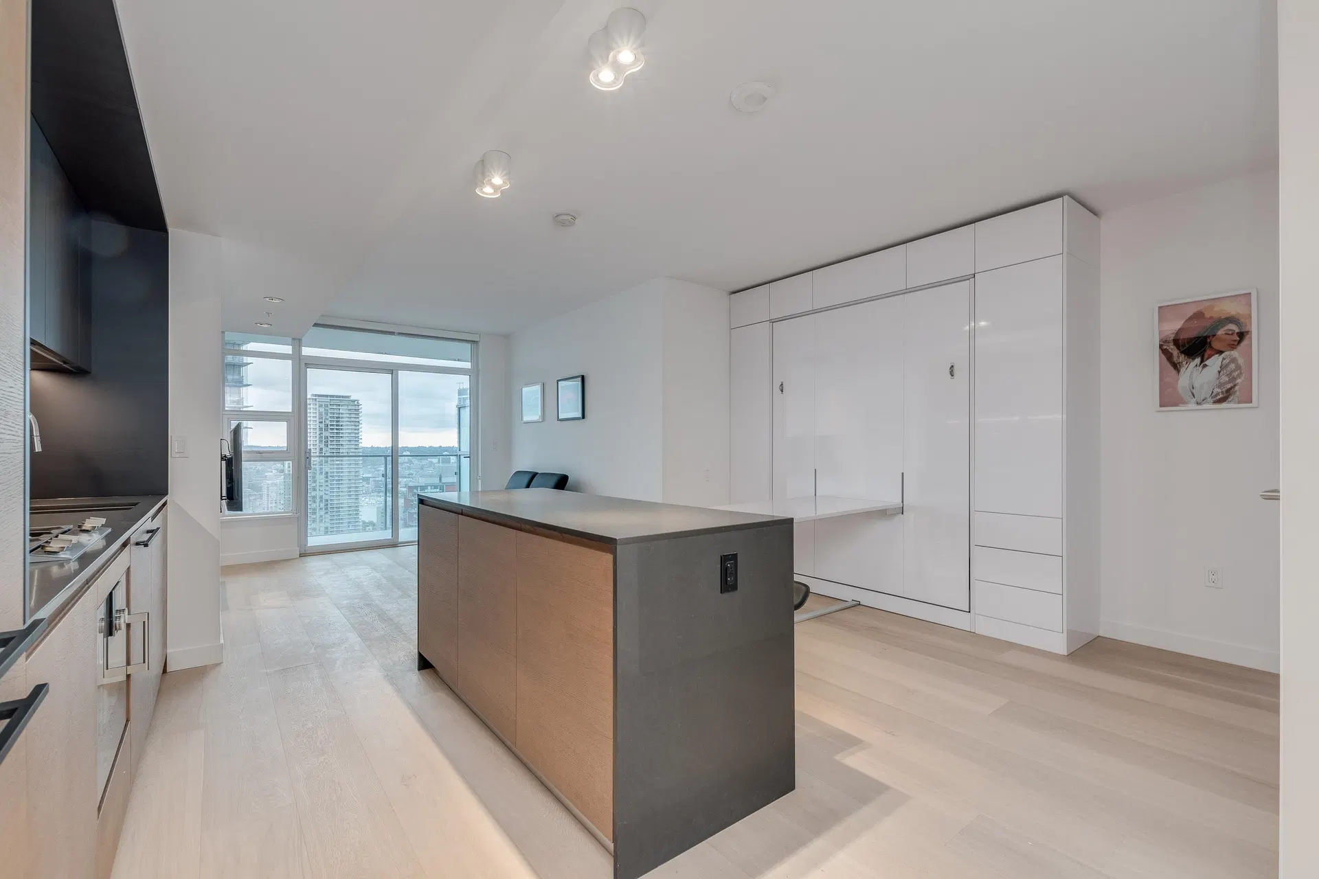Photo 3 of 21 at #2909 – 1289 Hornby Street