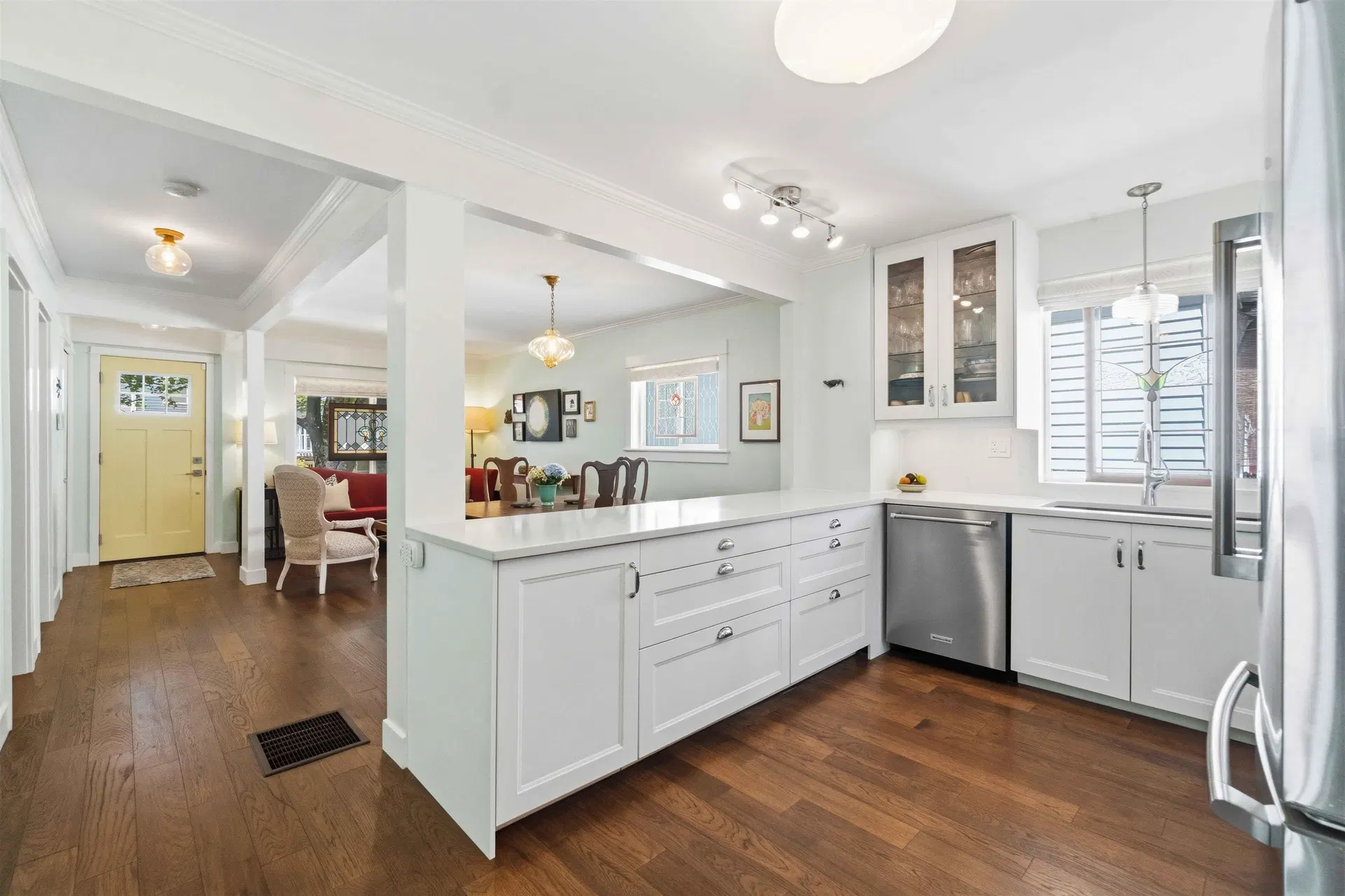 Photo 1 of 40 at 4322 Welwyn Street