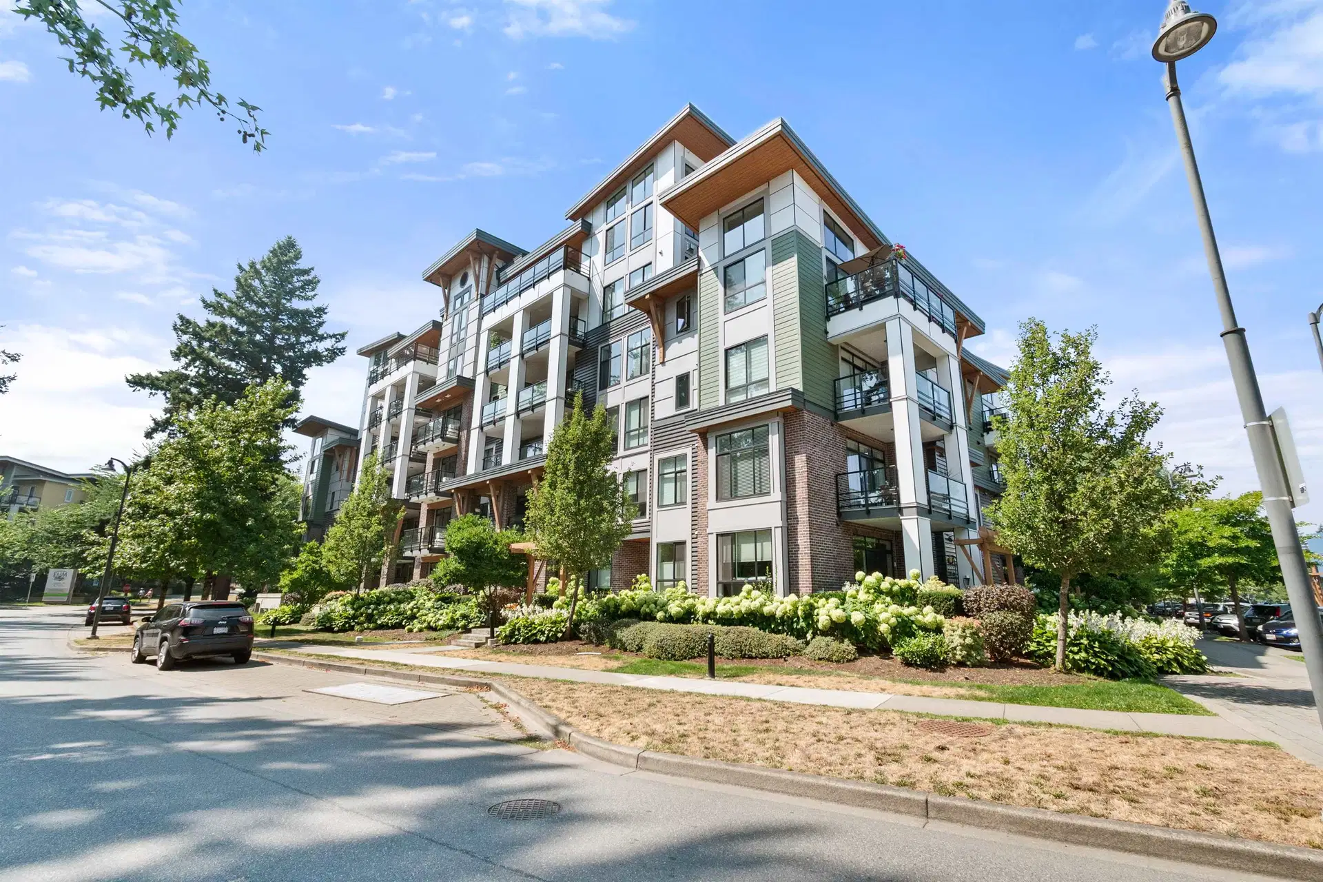 #307 – 45510 Market Way