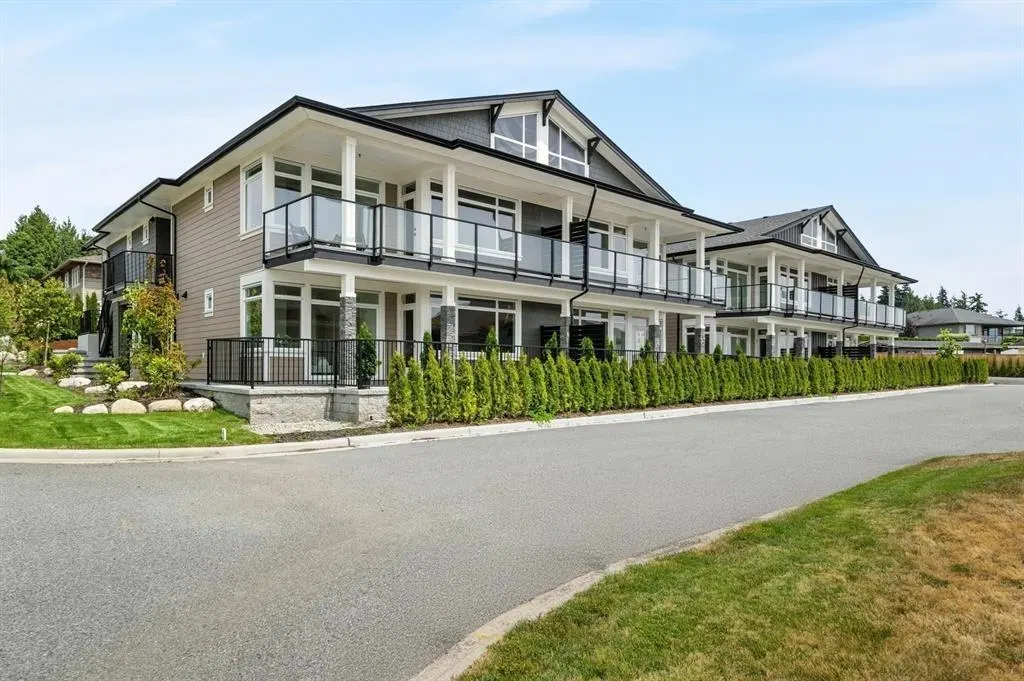 #4 – 5522 Mccourt Road