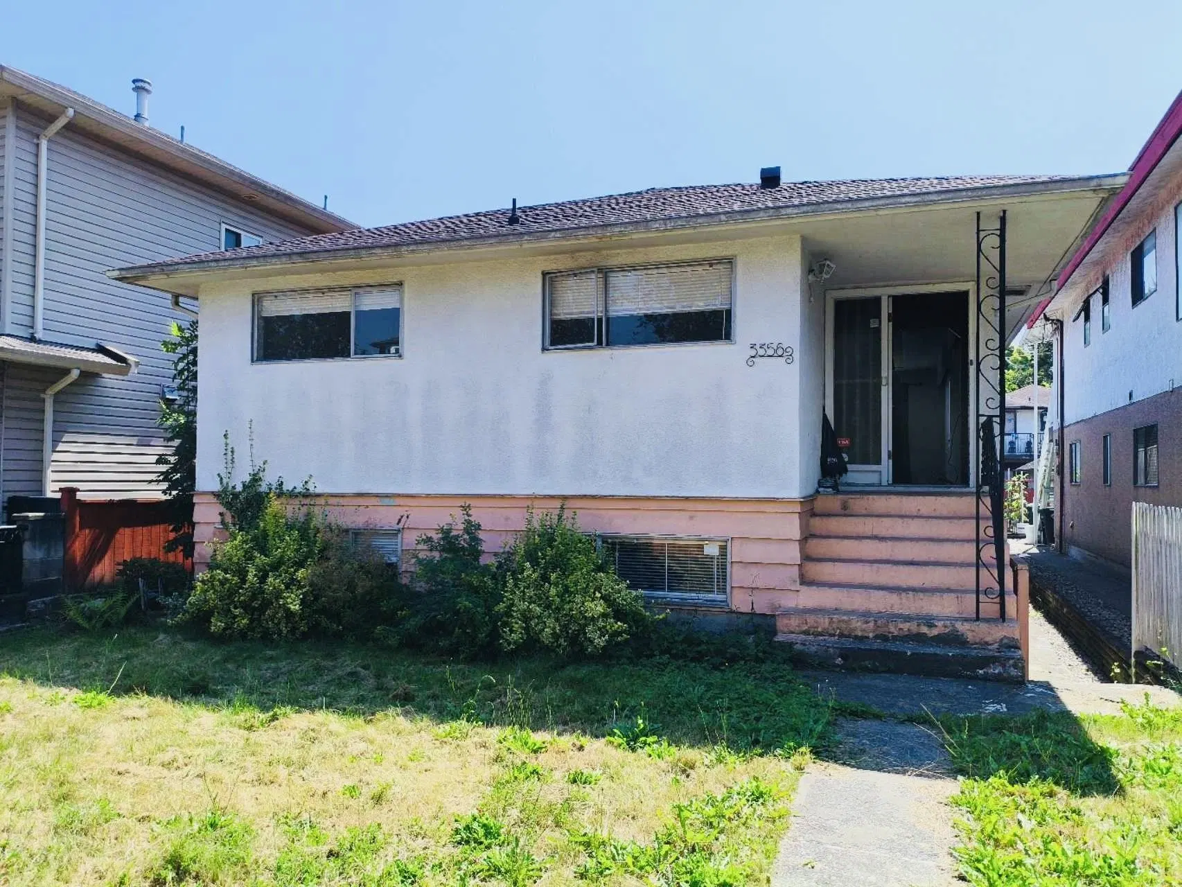 Photo 1 of 1 at 3356 William Street